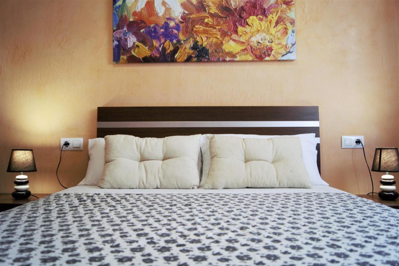 Amplio Piso 8 Mts Mezquita - Wifi - A/C - Parking コルドバ エクステリア 写真